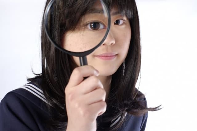 制服の中にあるあの欲望って何かな・・・と妄想する